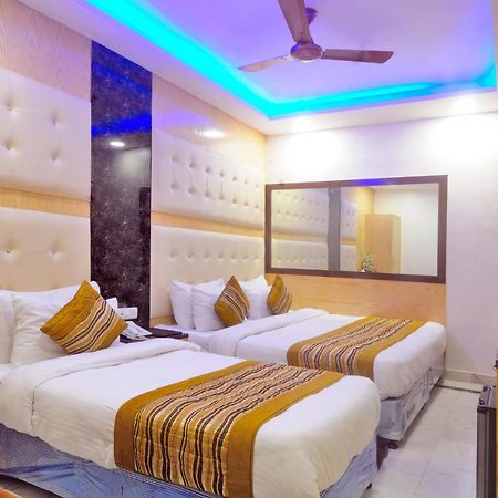 Hotel Karlo Kastle - Paharganj - New Delhi Exteriör bild