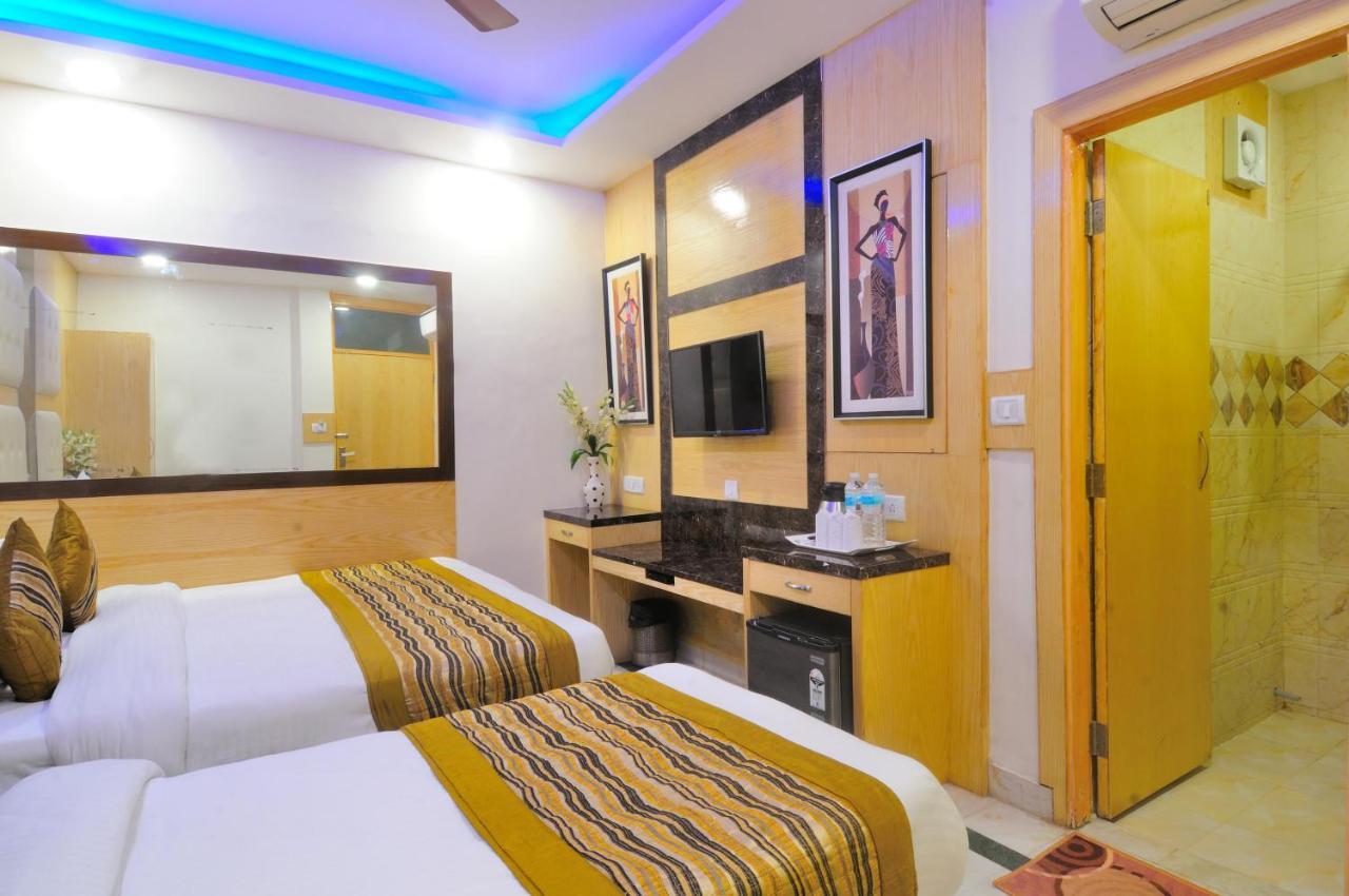 Hotel Karlo Kastle - Paharganj - New Delhi Exteriör bild