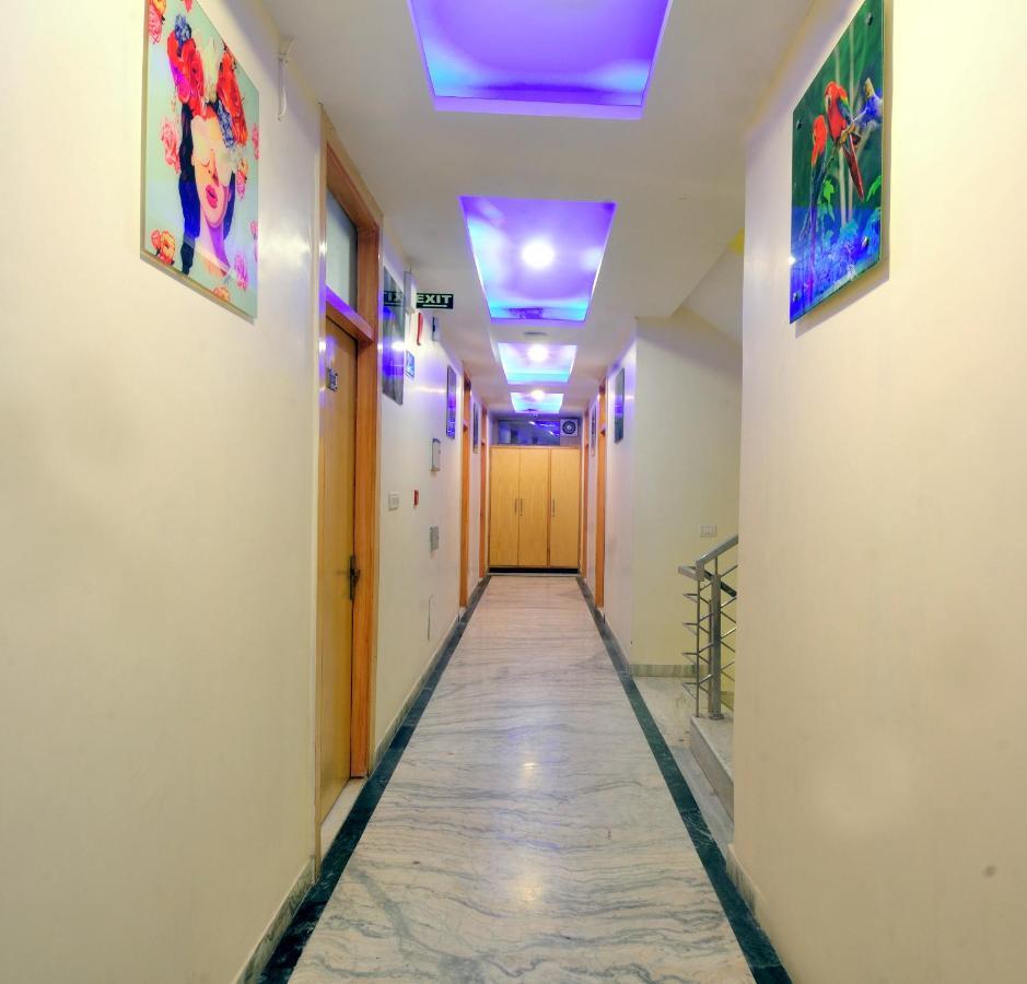 Hotel Karlo Kastle - Paharganj - New Delhi Exteriör bild